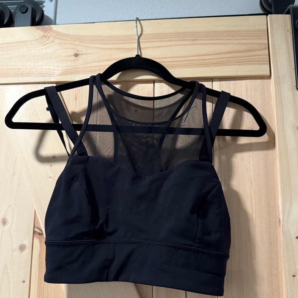 Limited edition lululemon sports bra size 8